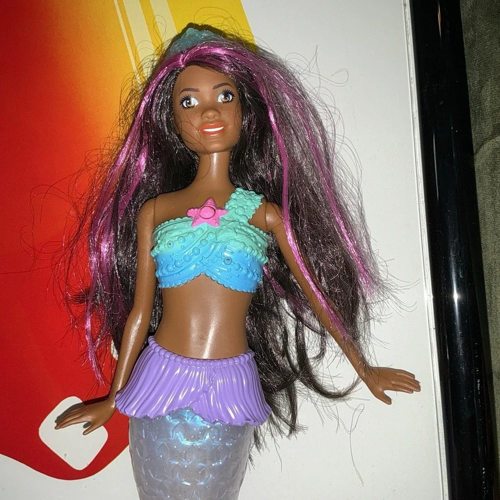 Barbie Dreamtopia Twinkle Lights 12" Mermaid Doll Water Activated African - Picture 3 of 5